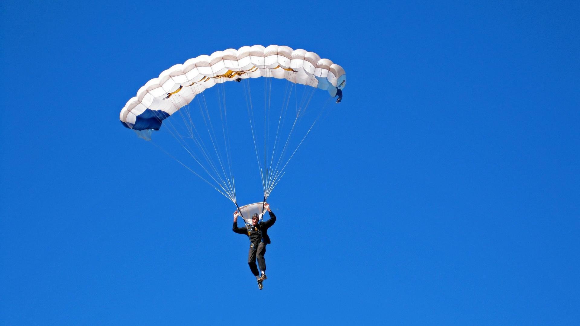 大事回顾:F1史上无法忘怀的精彩瞬间,f1各种记录